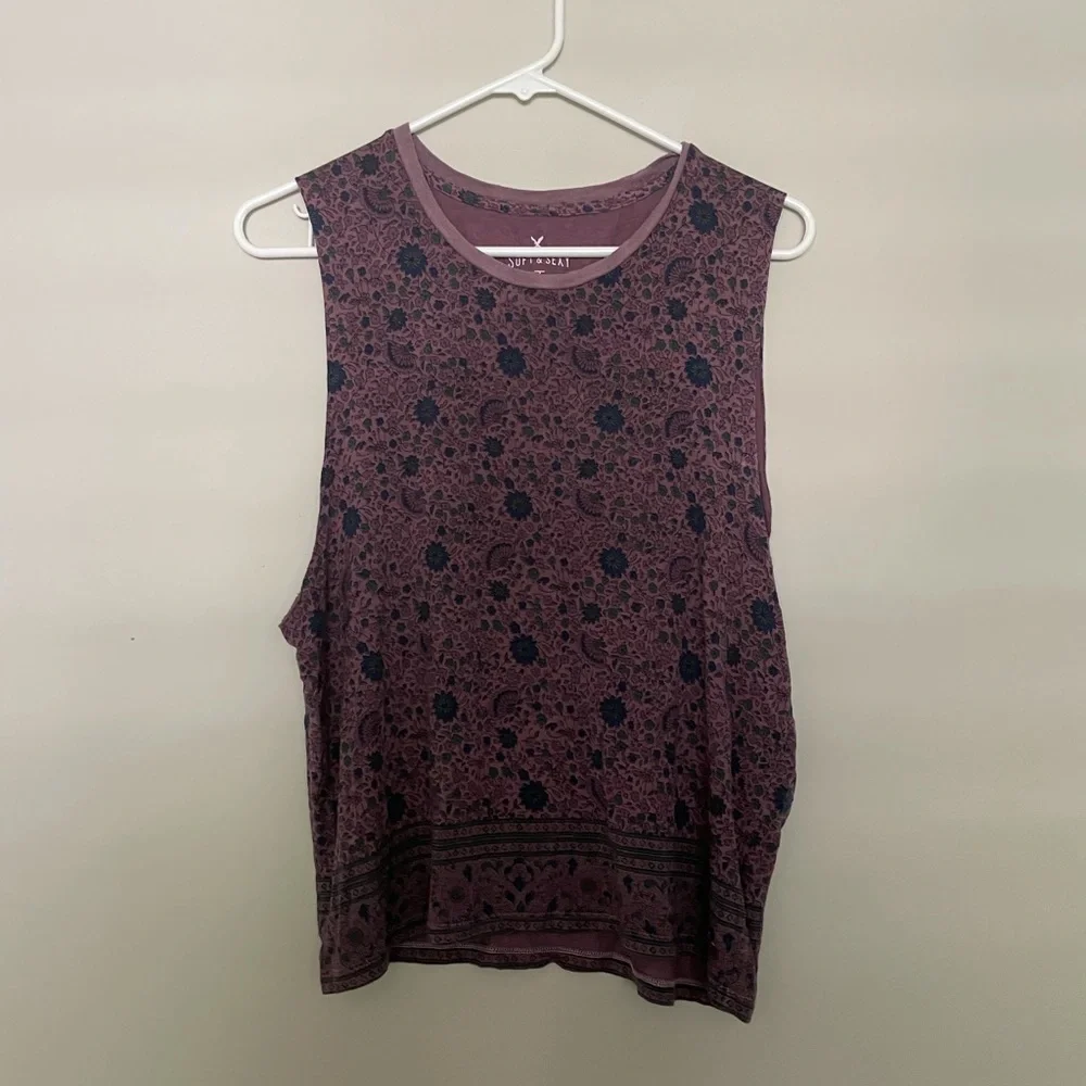American Eagle soft & sexy printed muscle tank - Picture 1 of 5